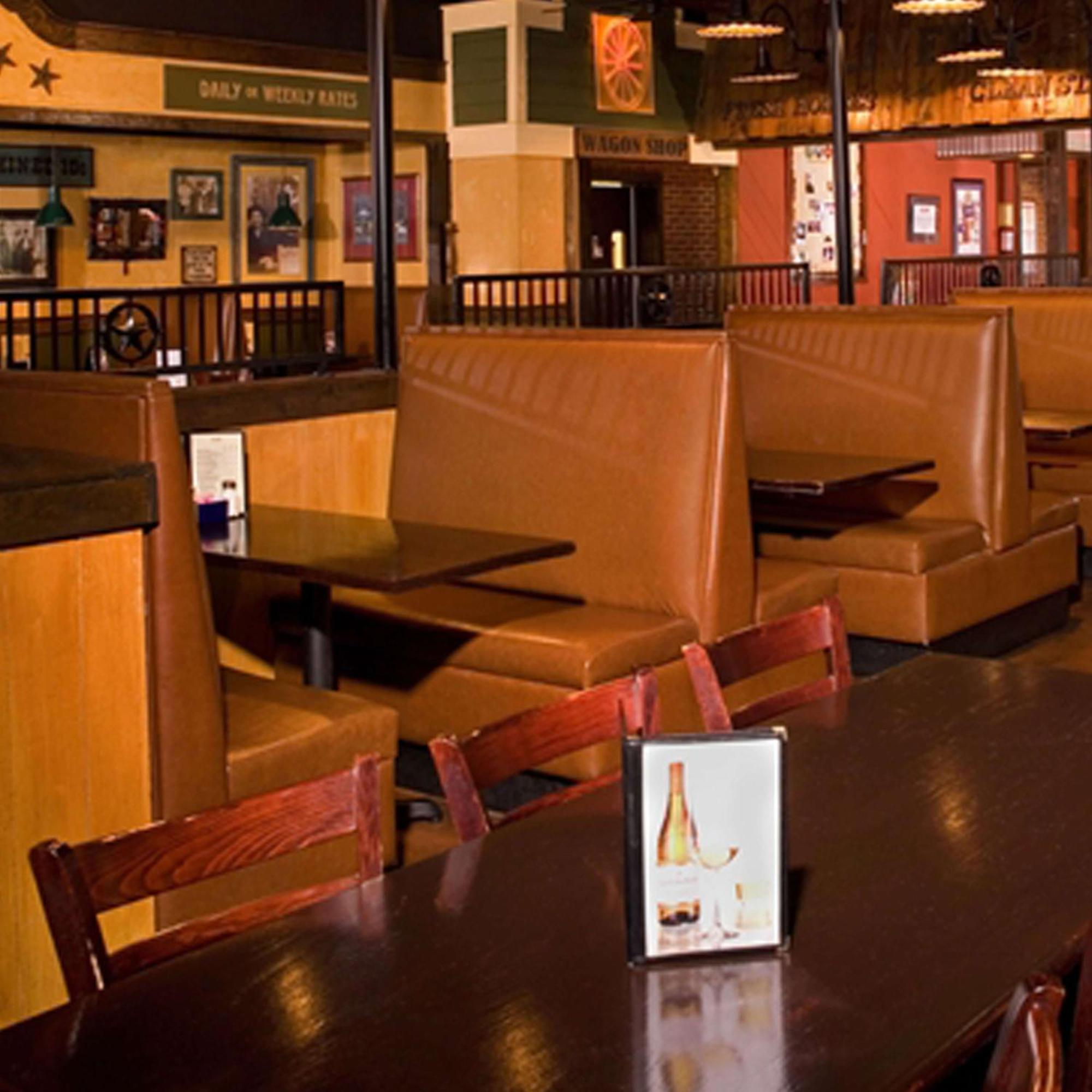 Hotel Doubletree By Hilton Rocky Mount Extérieur photo